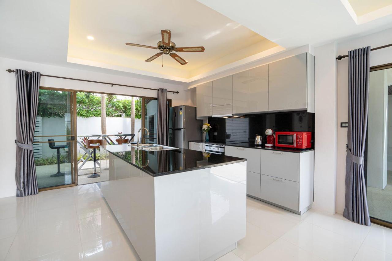 Villa Amaya, 2 Story Tropical Oasis With Green Hills View & Pool, Strand Kamala Exterior foto